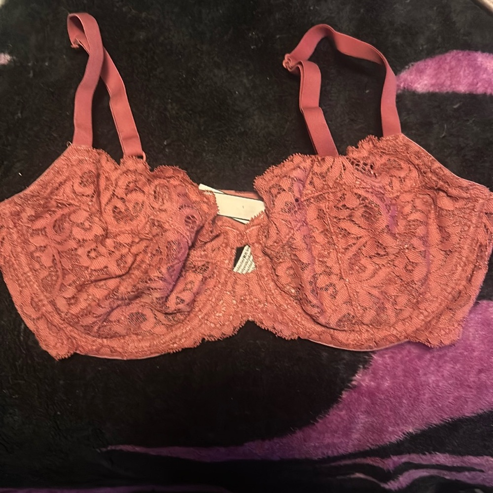 NWOT Victoria Secret bra